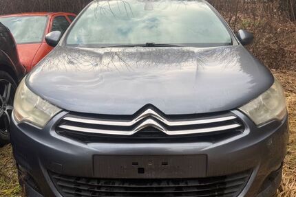 Citroen C4 165.432 km 3.900 &euro; berlin 10829