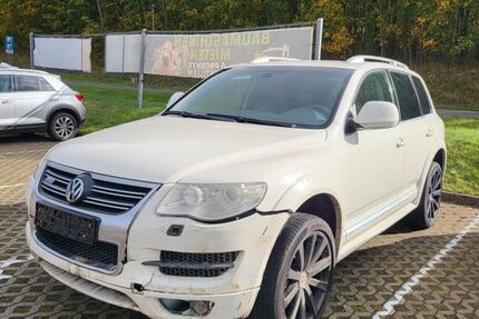 VW Touareg 245.000 km 8.900 € Potsdam 14469