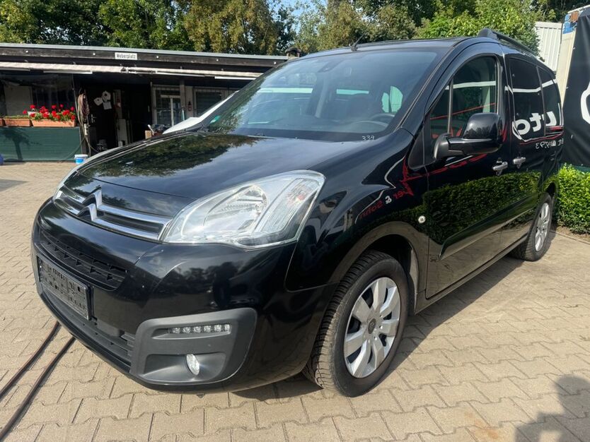 Citroen Berlingo 150.000 km 9.990 € Hoppegarten Hönow 15366