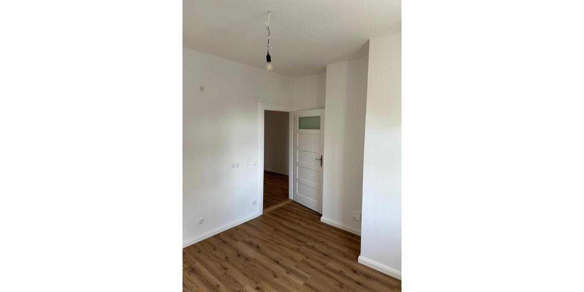 Etagenwohnung Berlin Treptow-Köpenick - 5 Zimmer, 120 m&sup2;, 1.850&euro; | Angebot:26447632