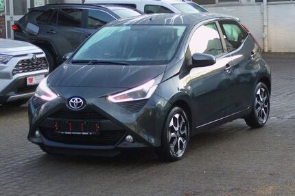 Toyota Aygo (X) 47.719 km 10.750 &euro; Berlin 13403