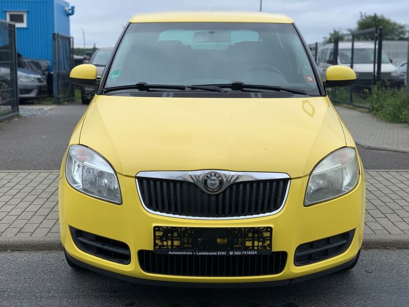 Skoda Fabia 119.709 km 3.490 € Wildau 15745