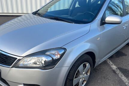 Kia ceed Sportswagon 205.000 km 1.790 &euro; Berlin 12057