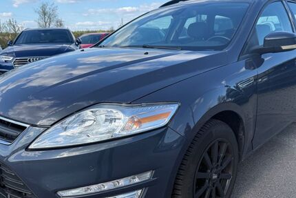 Ford Mondeo 201.000 km 3.300 &euro; Wildau 15745