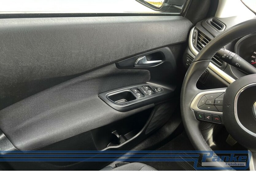 Fiat Tipo 1.4 T-Jet Easy*AHK*SHZ*Klima*NAV*LED*BT* 131.411 km 8.480 € Berlin 13187