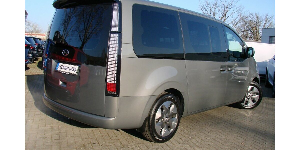 Hyundai Staria Prime 2.2CRDI 9-Sitzer ACC LED 24.308 km 39.980 &euro; Falkensee 14612