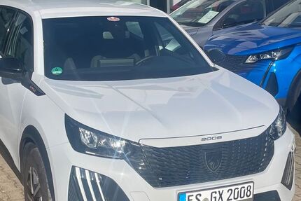 Peugeot 2008 8.500 km 18.208 &euro; Berlin 12157