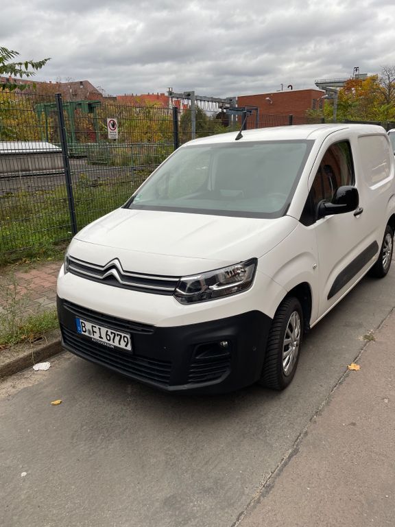 Citroen Berlingo 69.000 km 13.500 € Berlin 10551