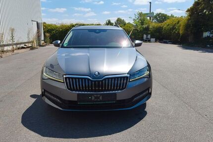 Skoda Superb 129.000 km 17.999 &euro; Mittenwalde 15749