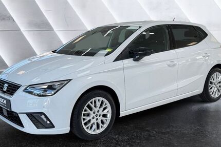 Seat Ibiza 30.535 km 16.880 &euro; Berlin 12681