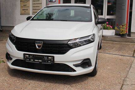 Dacia Sandero 39.005 km 8.900 &euro; Berlin 13129