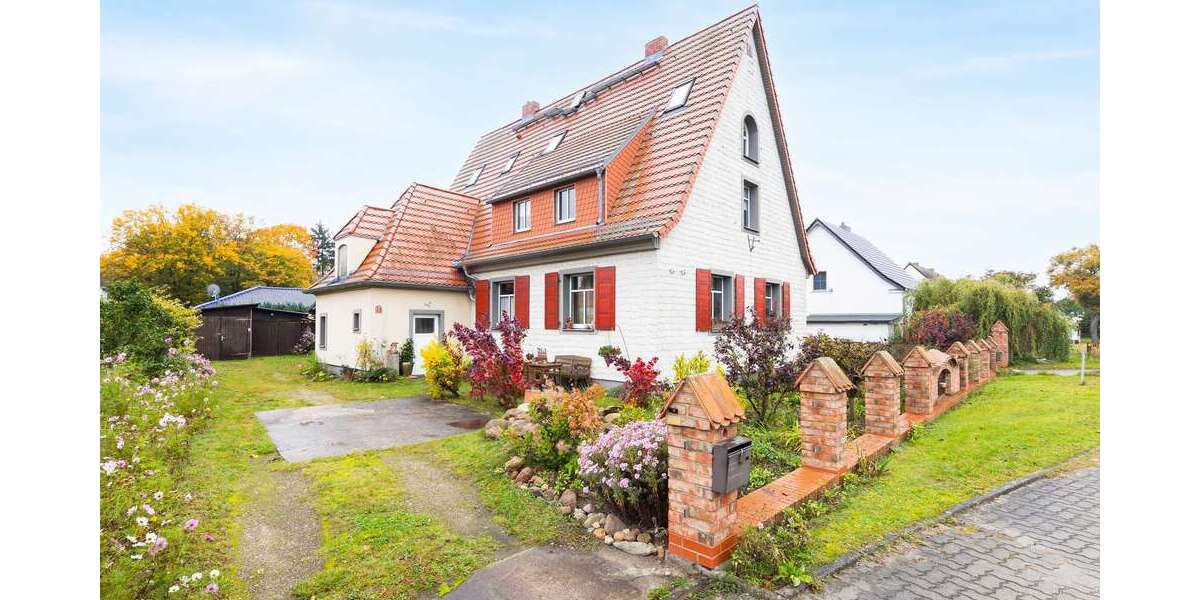 Einfamilienhaus Altlandsberg - 9 Zimmer, 292 m&sup2;, 499.900&euro; | Angebot:25431319