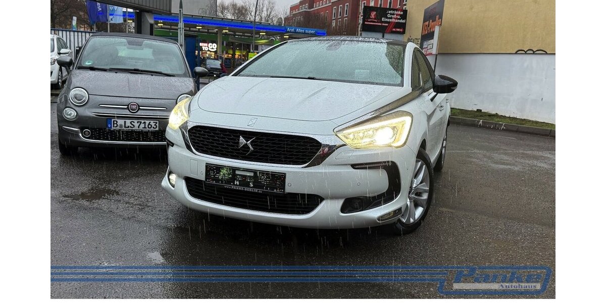 DS Automobiles DS5 2.0 BlueHDi 180 EAT*HeadUp*Memo*Pano*NAV* 121.593 km 10.480 &euro; Berlin 13187