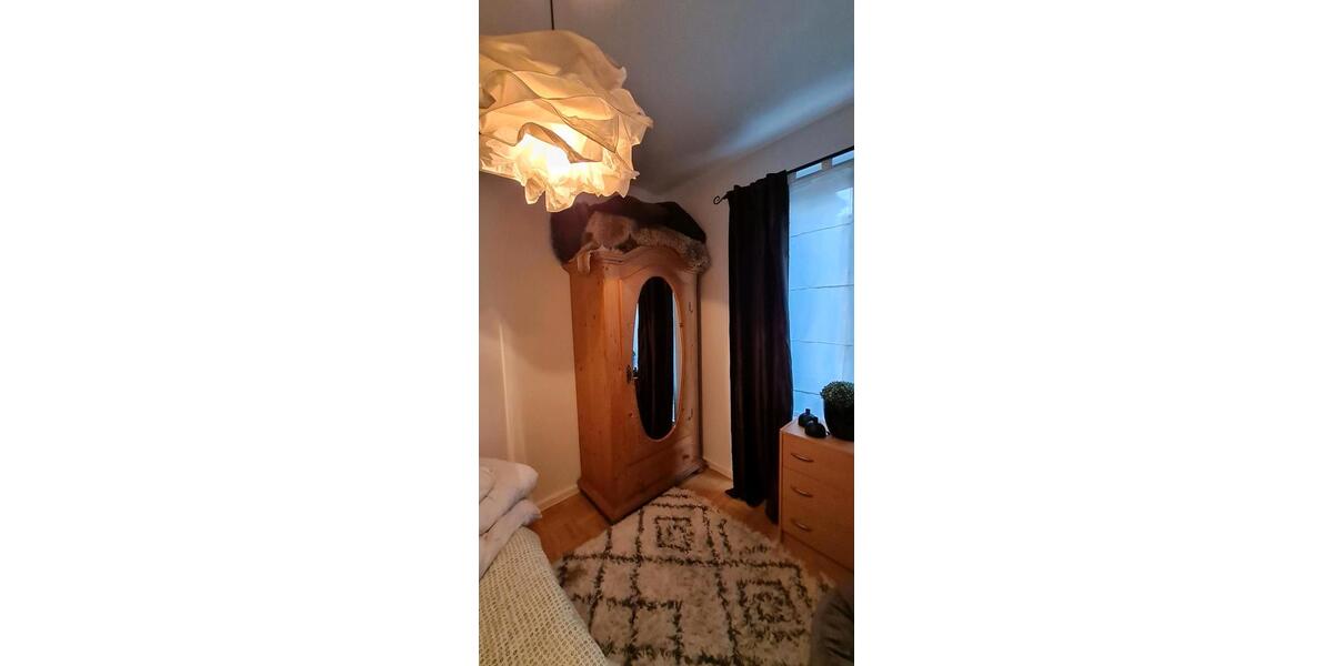 Erdgeschoßwohnung Berlin Neukölln - 1 Zimmer, 15 m&sup2;, 630&euro; | Angebot:25973868