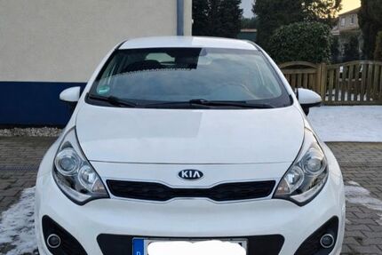 Kia Rio 84.412 km 5.999 &euro; Hoppegarten 15366