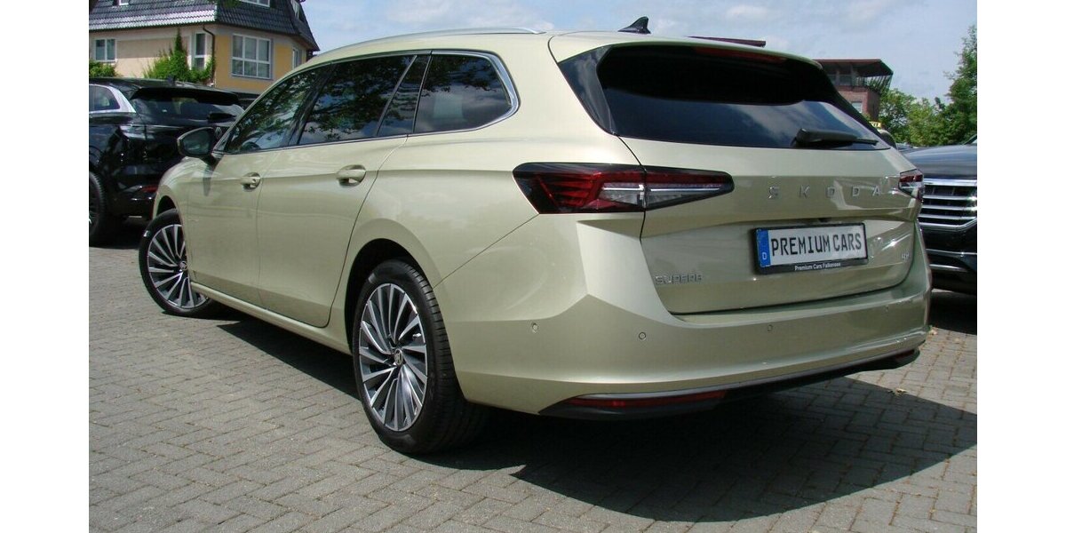 Skoda Superb 2.0TDi 4x4 L&K ACC SHZ LED AHK 360º HUD Can 25.989 km 41.980 &euro; Falkensee 14612