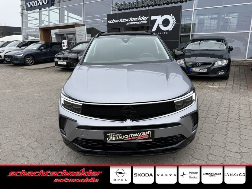 Opel Grandland (X) 23.970 km 21.890 € Potsdam 14482
