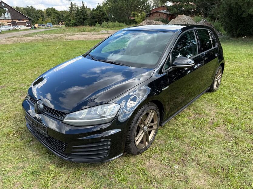 VW Golf 229.500 km 9.400 € Schönefeld 12529