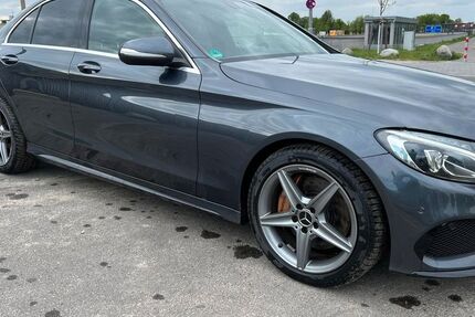 Mercedes-Benz C 250 278.000 km 12.300 &euro; Berlin 12057