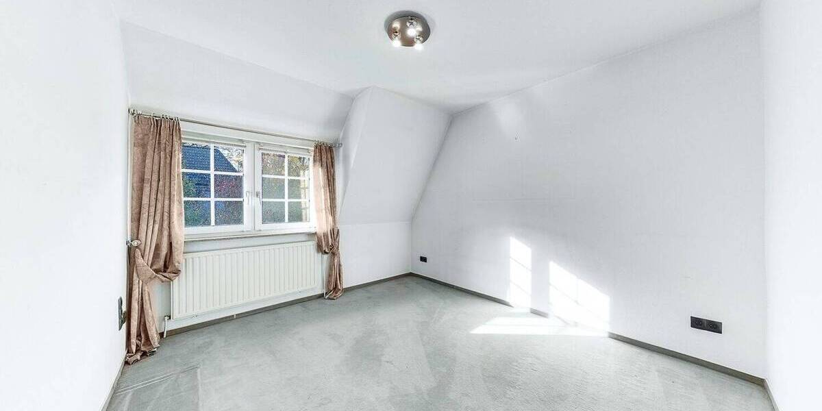 Doppelhaushälfte Berlin Nikolassee - 5 Zimmer, 103 m&sup2;, 670.000&euro; | Angebot:23990843