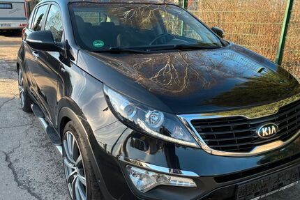 Kia Sportage 235.000 km 7.895 &euro; Berlin 12524