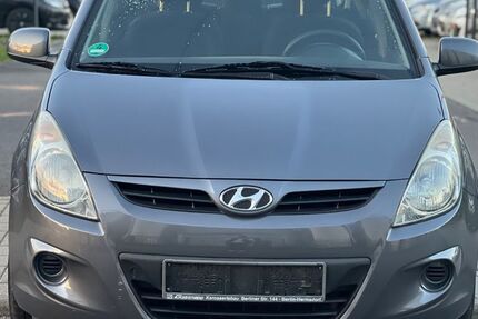 Hyundai i20 95.126 km 4.390 € Wildau 15745