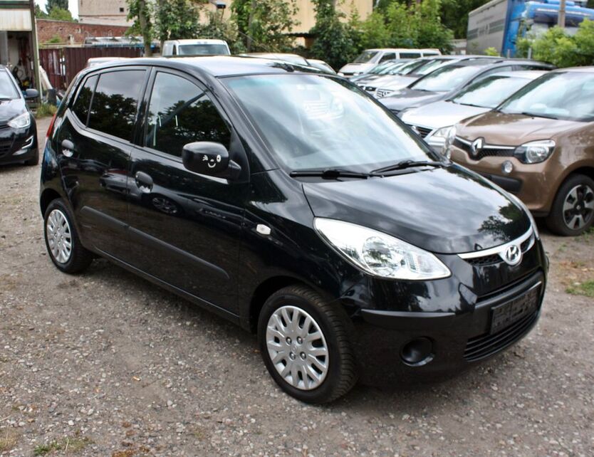 i10