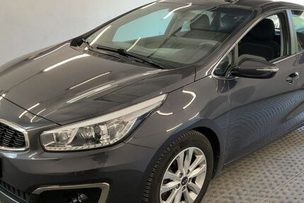 Kia ceed / Ceed 147.000 km 9.999 &euro; Berlin 12351