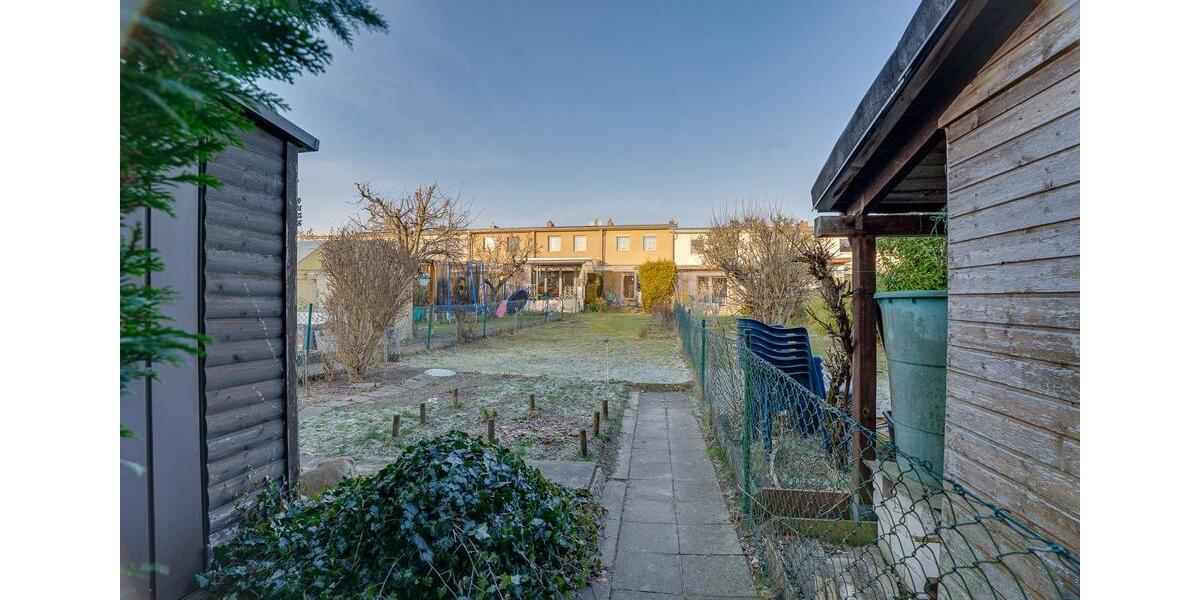 Reihenhaus Berlin Neukölln - 3 Zimmer, 70 m&sup2;, 350.000&euro; | Angebot:25928513