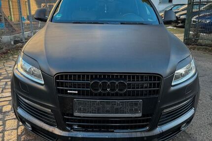 Audi Q7 296.000 km 5.999 &euro; Berlin 13187