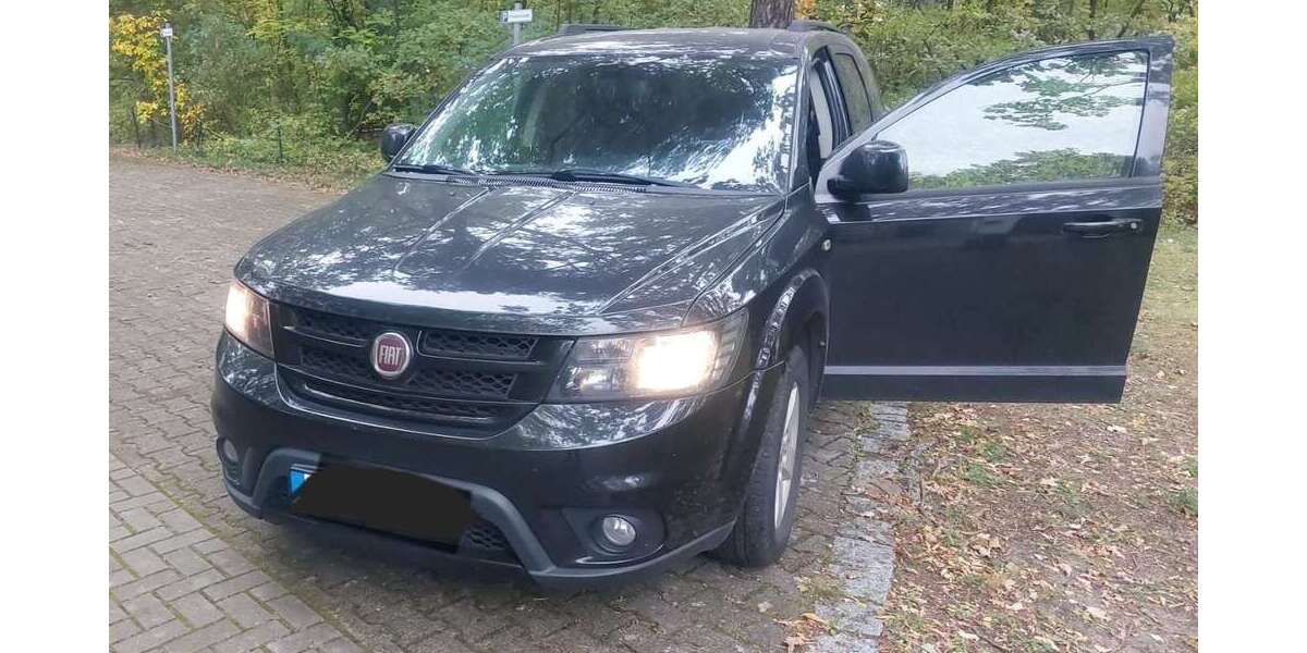 Fiat Freemont 140.000 km 10.500 € Berlin 12621