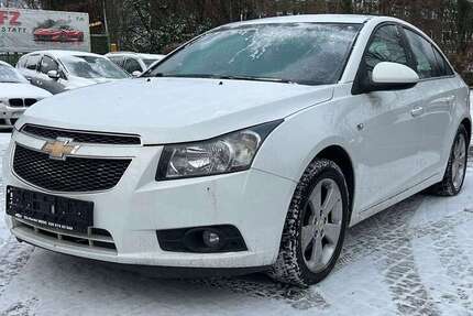 Chevrolet Cruze 98.080 km 2.400 &euro; Berlin 13437