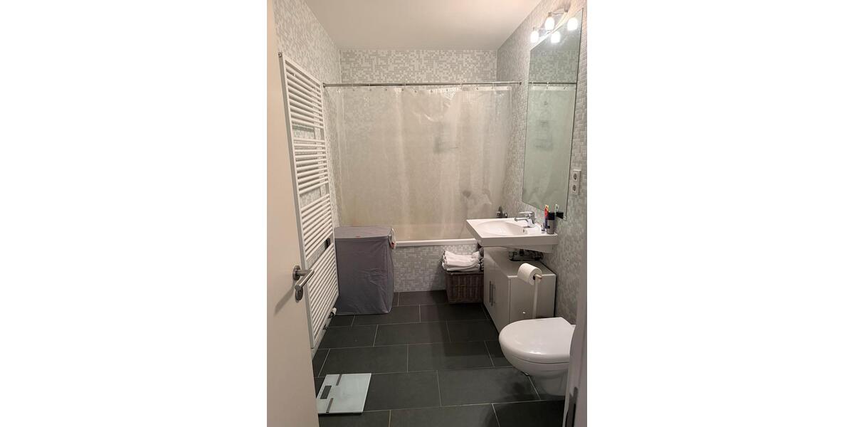 Etagenwohnung Berlin Mitte - 1 Zimmer, 40 m&sup2;, 1.200&euro; | Angebot:24511662