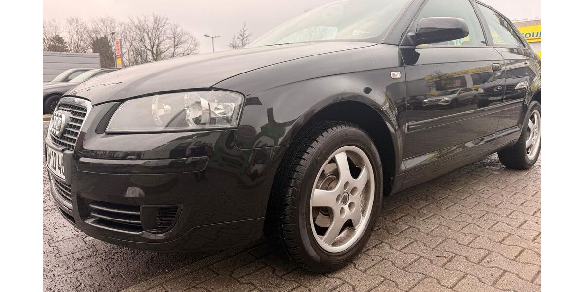 Audi A3 195.300 km 2.499 &euro; berlin 13359