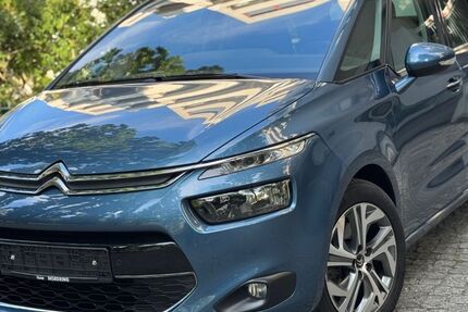 Citroen C4 Picasso 53.626 km 11.399 &euro; Berlin 13089