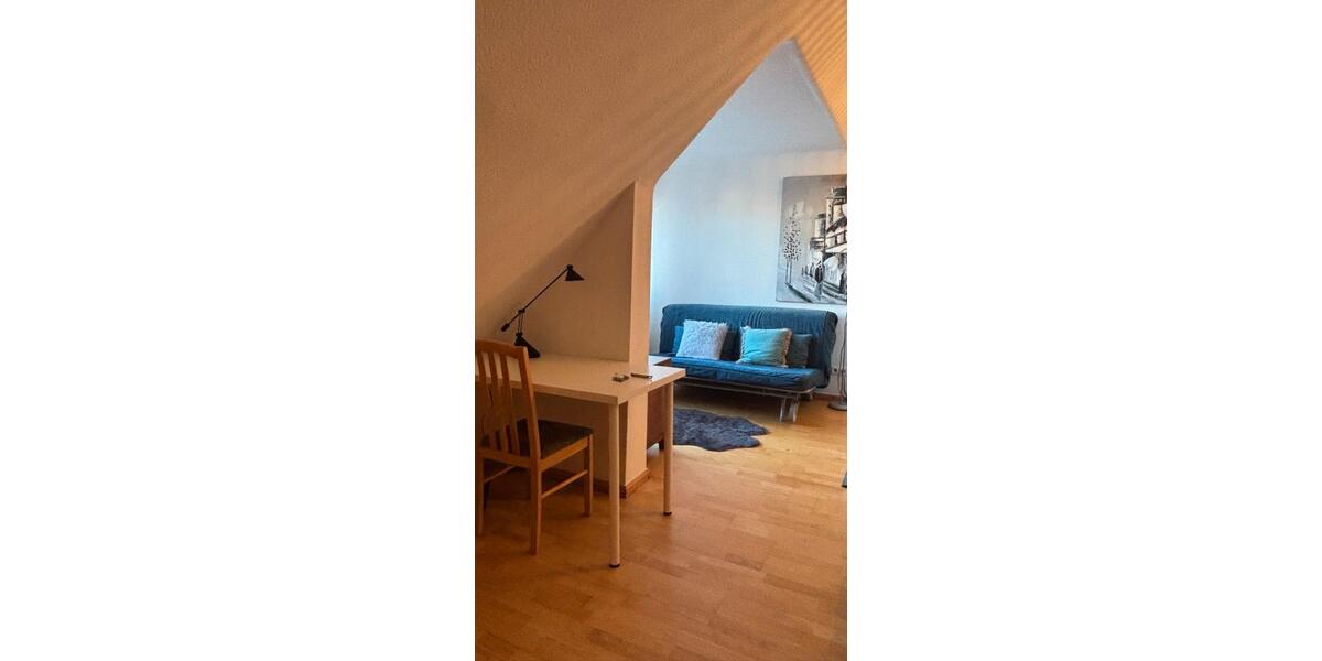 Dachgeschoßwohnung Berlin Reinickendorf - 2 Zimmer, 70 m&sup2;, 1.190&euro; | Angebot:24649774