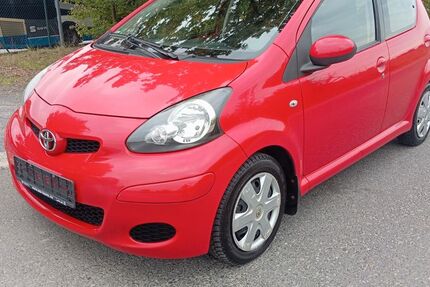 Toyota Aygo (X) 153.400 km 2.799 € Mittenwalde 15749