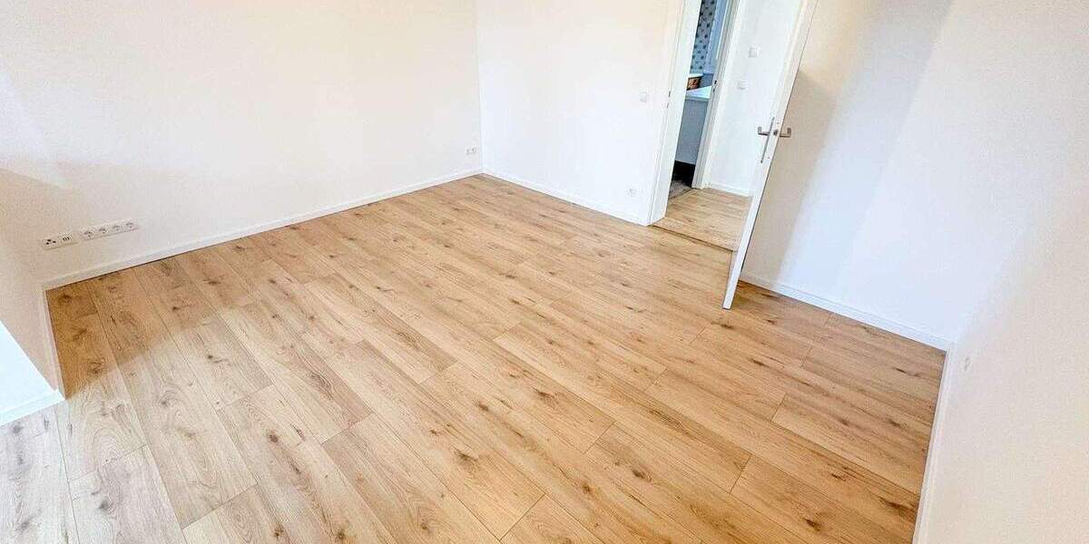 Etagenwohnung Berlin Borsigwalde - 3 Zimmer, 83 m&sup2;, 1.550&euro; | Angebot:24636618