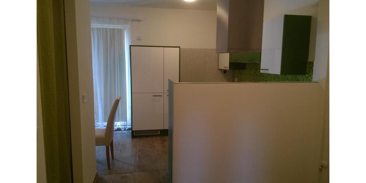 Dachgeschoss Wohnung, voll möbliert, in naturnaher Umgebung 2 zimmer