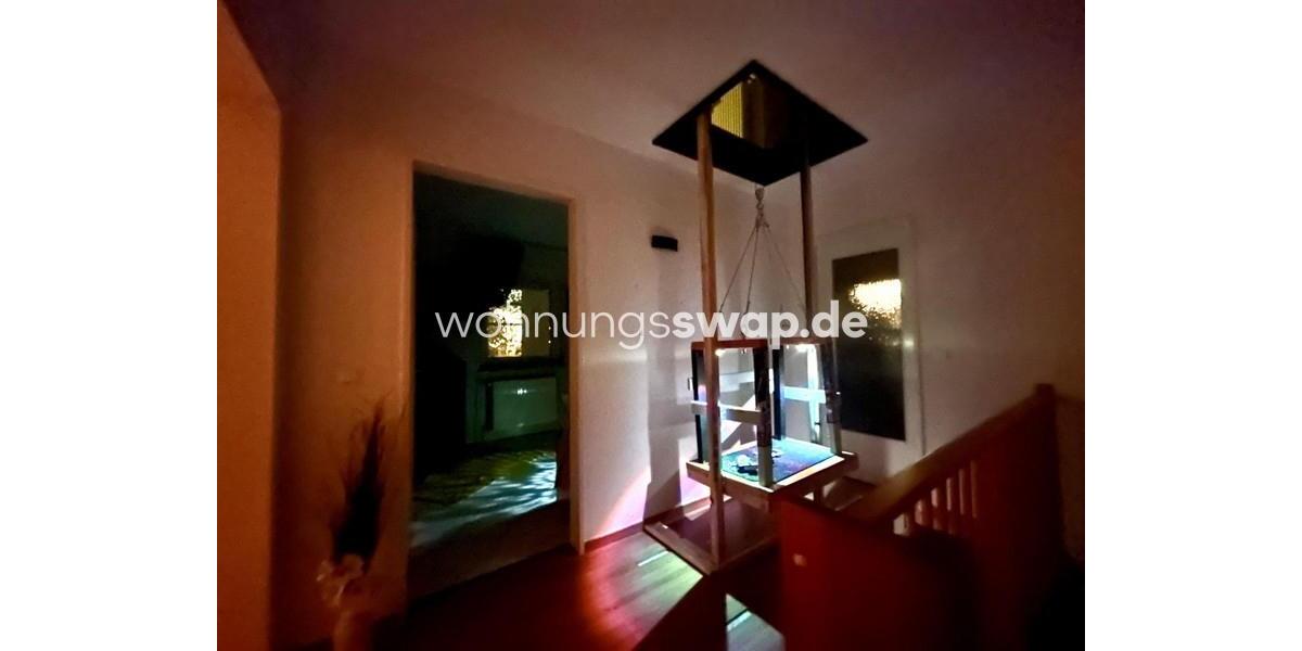 Etagenwohnung Berlin Lichtenberg - 5 Zimmer, 150 m&sup2;, 1.800&euro; | Angebot:24984406