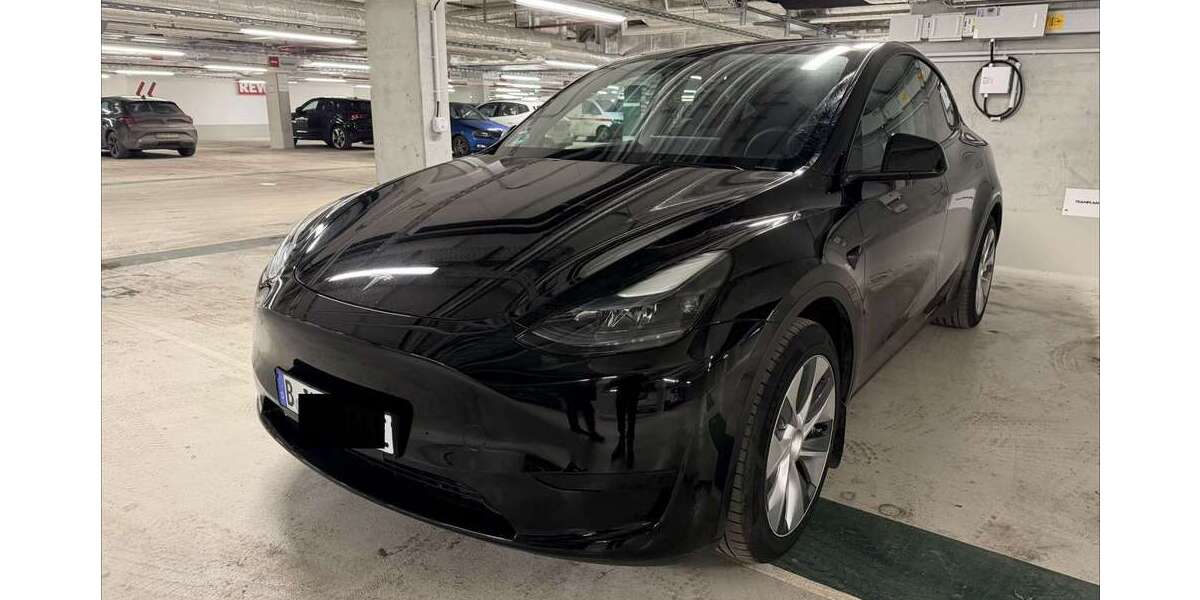 Tesla Model Y 41.000 km 34.000 &euro; Berlin 10587