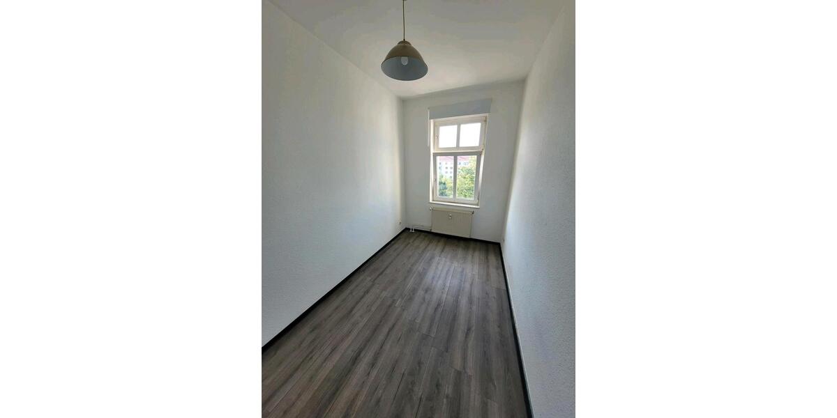 Etagenwohnung Berlin Treptow-Köpenick - 3 Zimmer, 86 m&sup2;, 450&euro; | Angebot:25942198