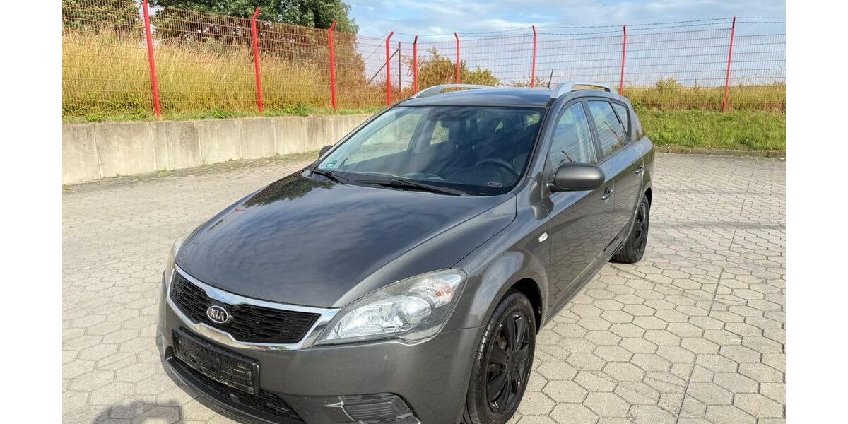 Kia ceed / Ceed 220.000 km 1.999 &euro; werneuchen 16356