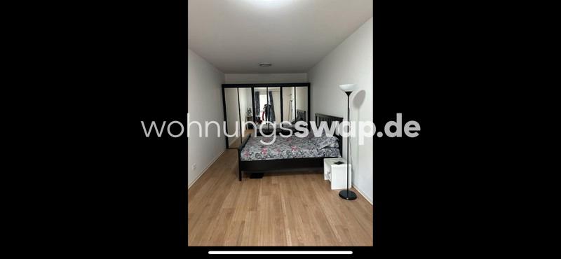 Etagenwohnung Berlin Lichtenberg - 2 Zimmer, 62 m&sup2;, 880&euro; | Angebot:25856456