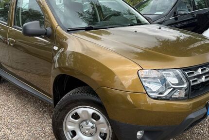 Dacia Duster 85.149 km 7.990 &euro; Berlin 13089
