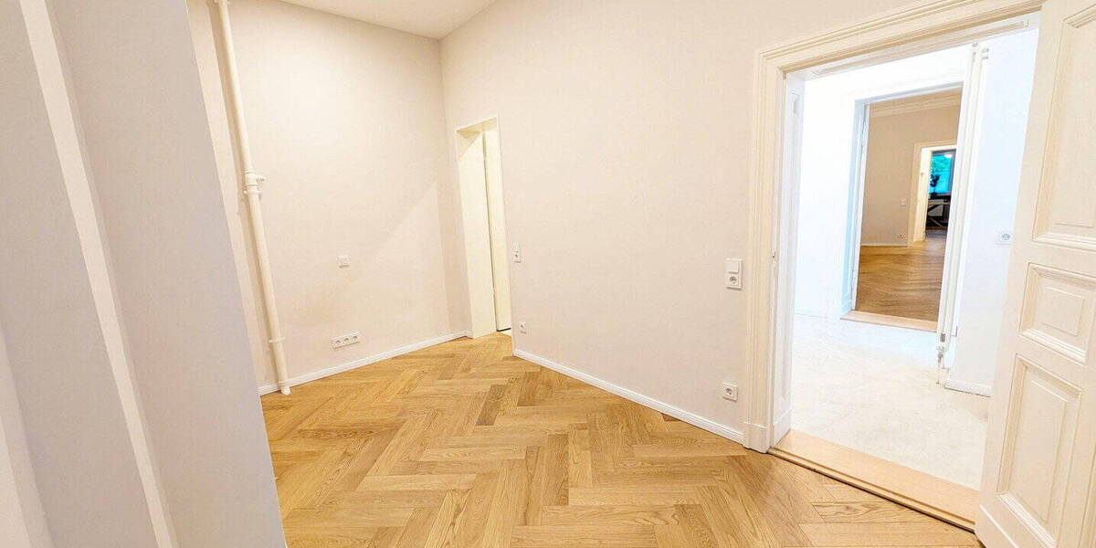 Etagenwohnung Berlin Charlottenburg - 3 Zimmer, 104 m&sup2;, 2.750&euro; | Angebot:26604658