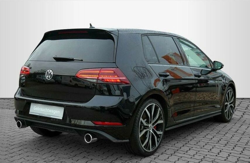 VW Golf 110.000 km 20.400 € Berlin 12277