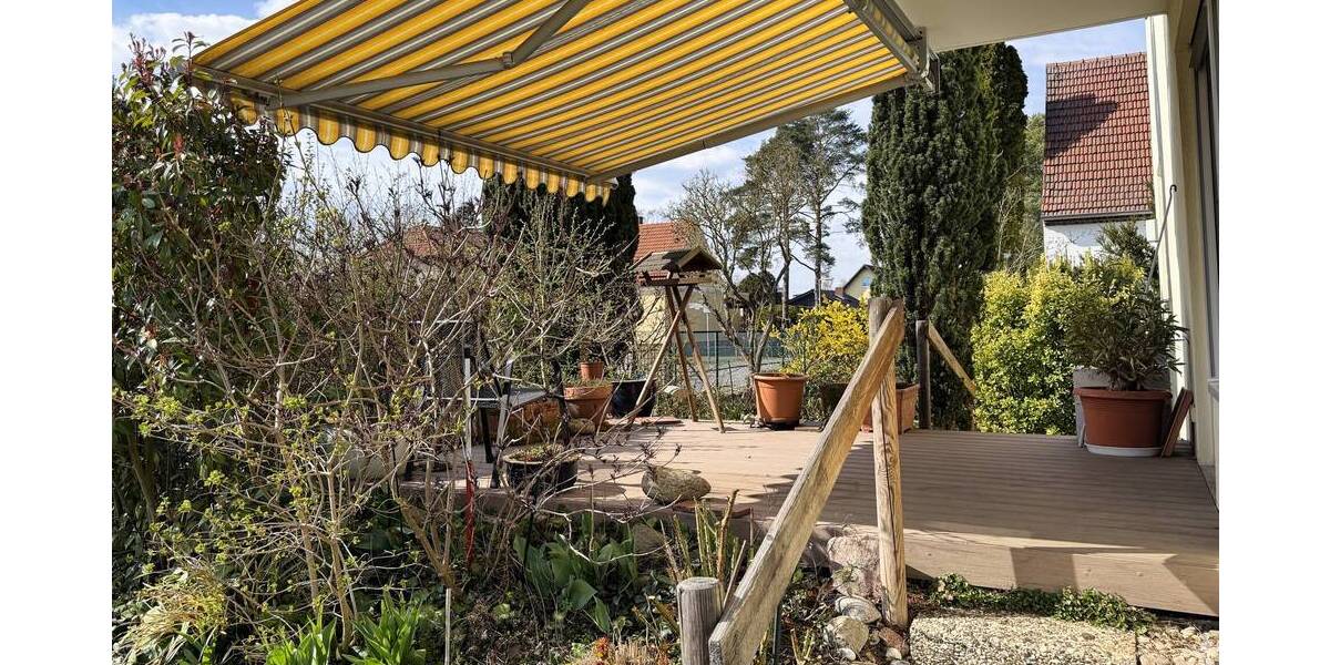 Fast wie im Einfamilienhaus: sonnige Wohnung mit eigenem Garten in U-Bahnnähe - Erdgeschoßwohnung Berlin / Rudow Rudow | Angebot:26072502