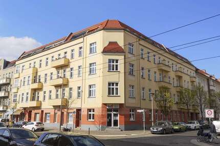 Wohnung zum Mieten in Berlin 1.020 € 82.15 m²