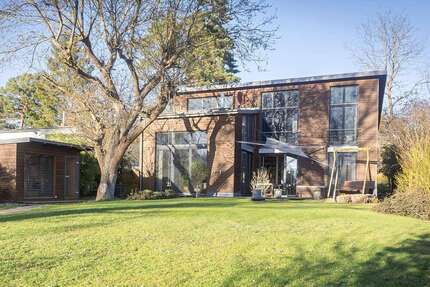 Haus Falkensee - 6 Zimmer, 200 m&sup2;, 1.625.000&euro; | Angebot:26099995